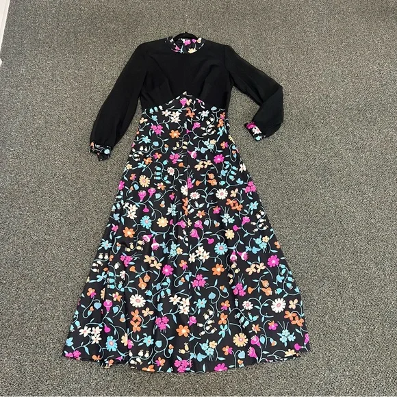 long black dress with open back Elai Open Back Maxi Dress main image 1
